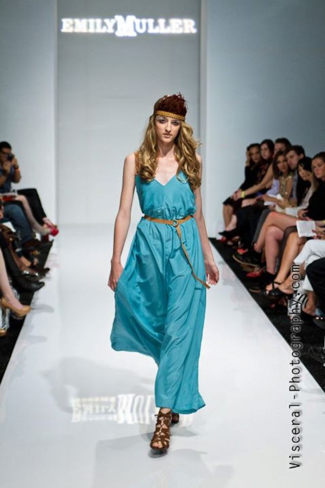 RUNWAY