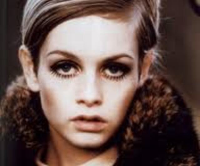 RETRO HAIRDOS &amp; STYLE