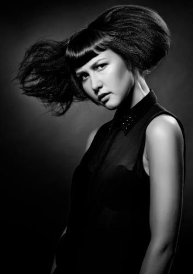 edgy hair-up
