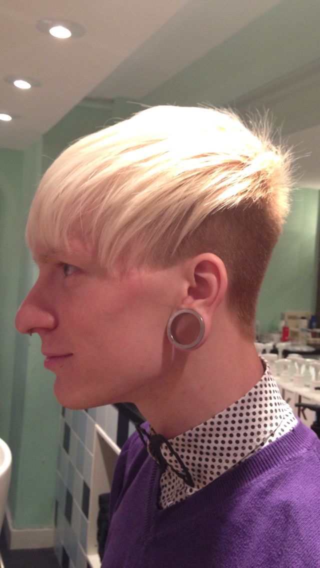 emo undercut short haircut