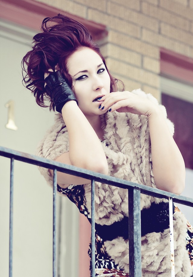 Model: Jen Guminy