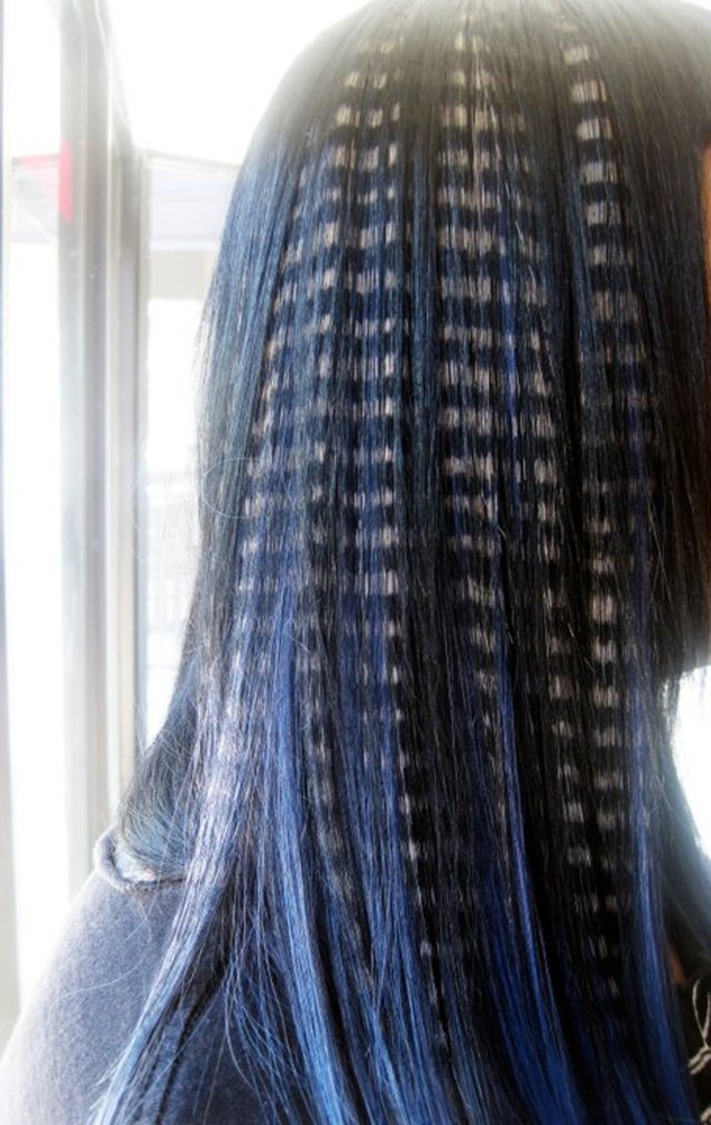 Horizontal hair coloring