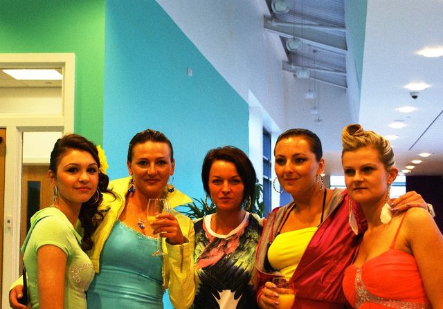 hair show, topic: summer collection