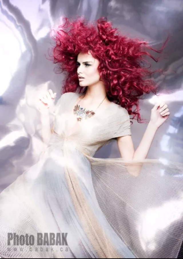 So.Cap.USA/SHE hair extension model Sandrina