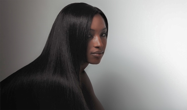 Photographer: Manuel Rascon/ Model: Nadia Crow/ Hair & Makeup: Tim Muir/ Assistants: Alter Ego Studio Salon Team