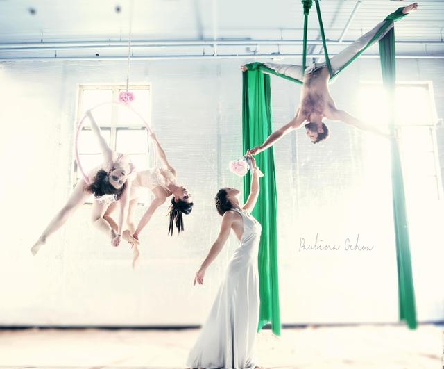 circus shoot ""love""