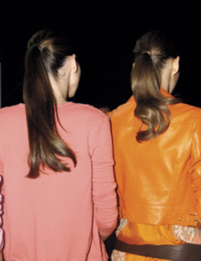 socialite-simple-and-youth