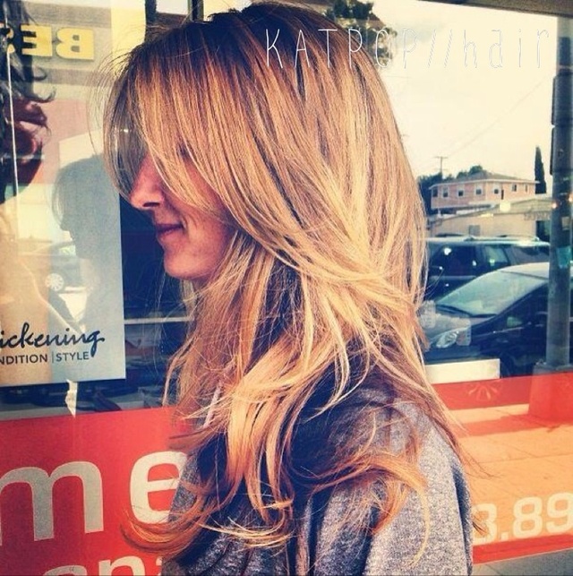 blonde bombshell / highlight / paint / dimension / blow dry
