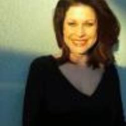 Kristen Arnhoelter
