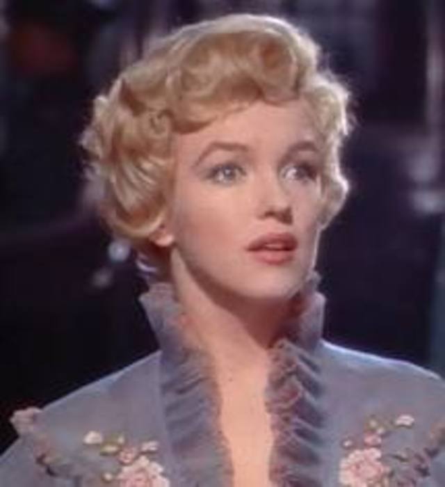 RETRO HAIRDOS &amp; STYLE