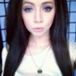 Re sized fb694015560 1363736803 ava