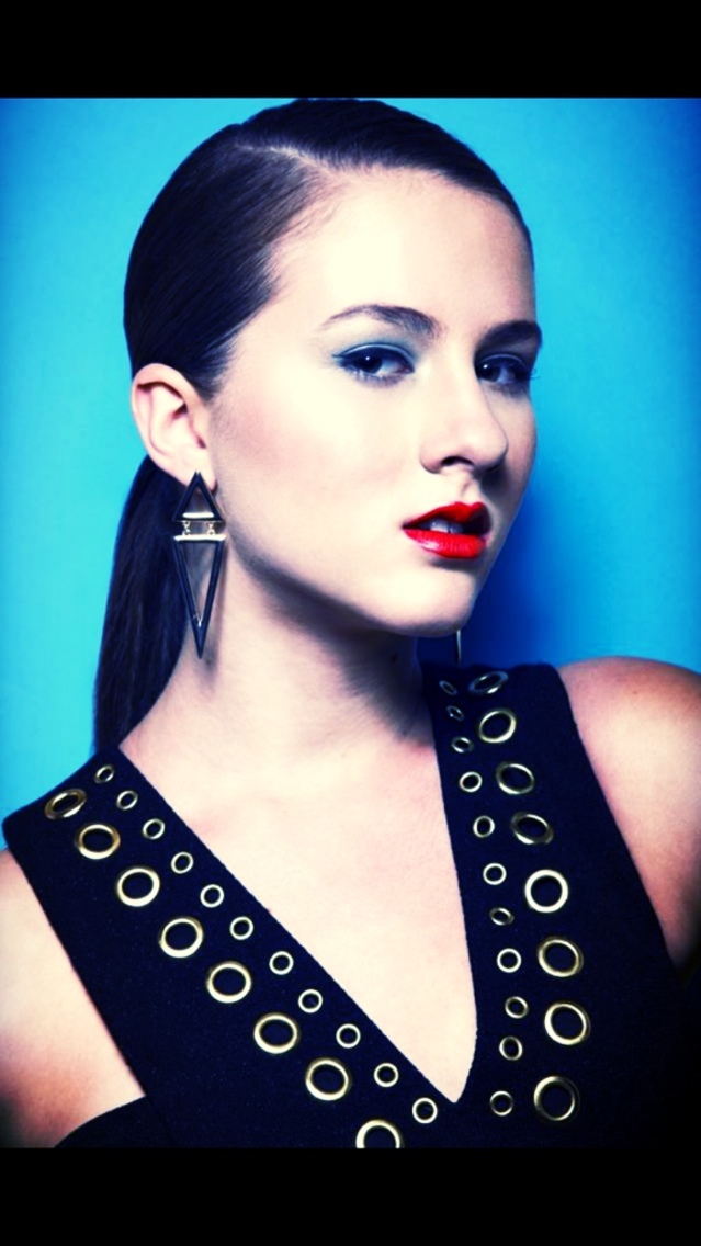 Jennifer Oconnor on set with Tearsheet/artist,redken artist 