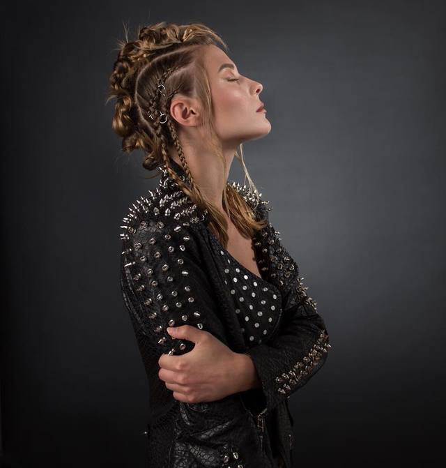 FASHION BRAIDS AND WELLA PROFESSIONAL 