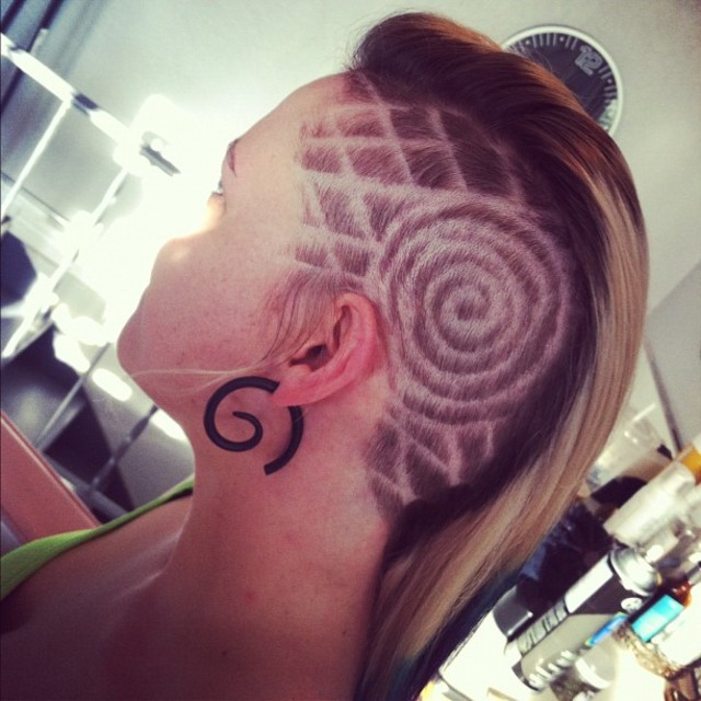 Tour Hair (Reverse)