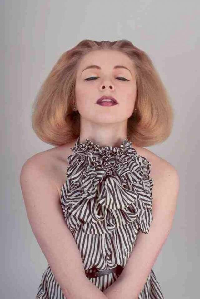 Parisian woman_1370620512-621x931