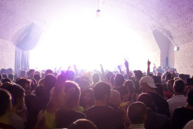 drumcode-warehouse-ldn-03