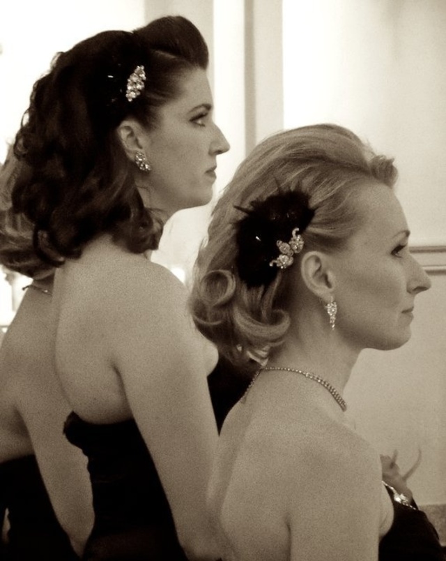 Pin Up Bridesmaids