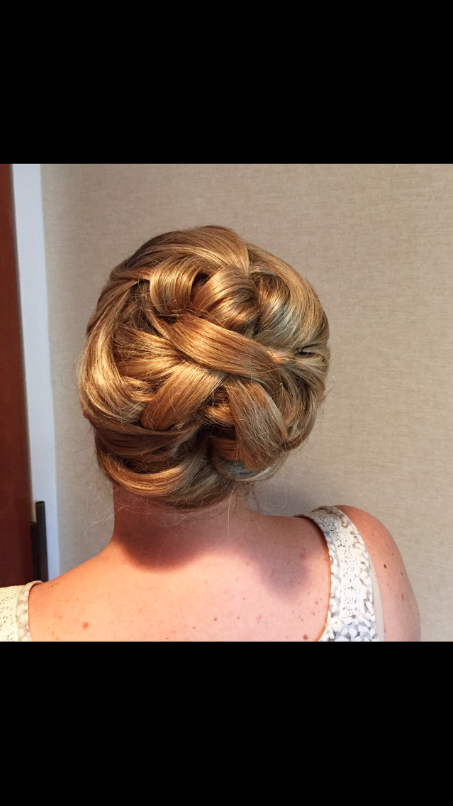 Bridal party hair