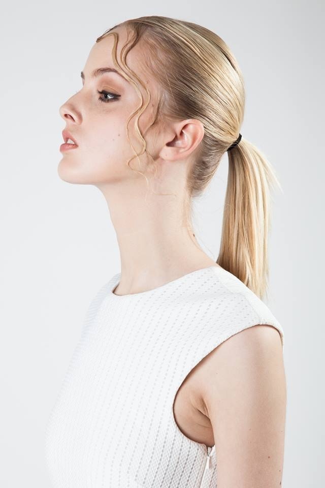 Gel Ponytail