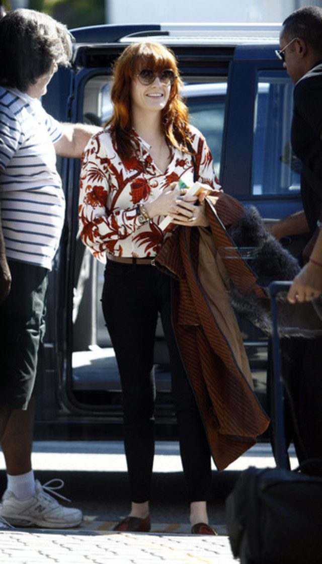 Florence+Welch+Florence+Welch+Leaves+Australia+X_x22i0GGfUl