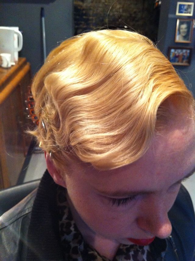 finger wave 