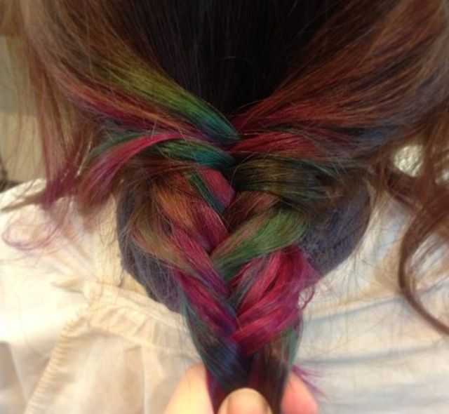 fish tail rainbow 