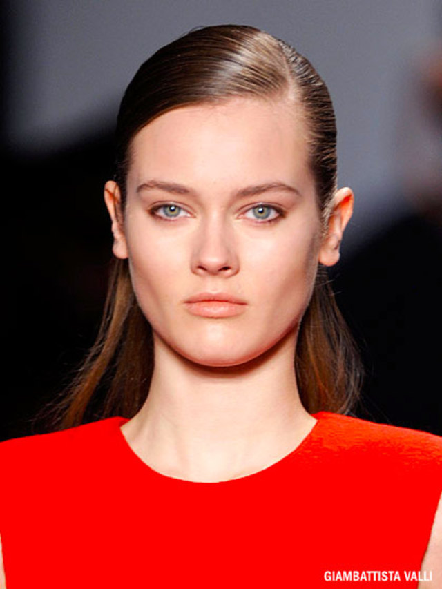 giambattista-valli-peach-gloss
