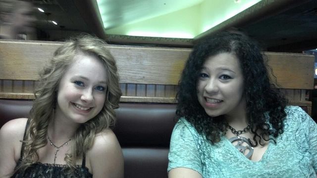 girls with curls