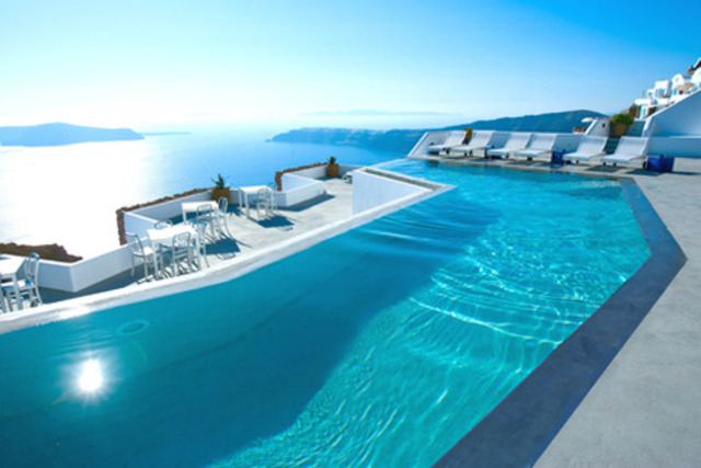 grace_santorini_hotel_architects_divercity_mplusm_2-thumb-468x312-29771