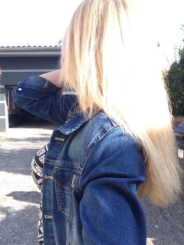 hair blonde