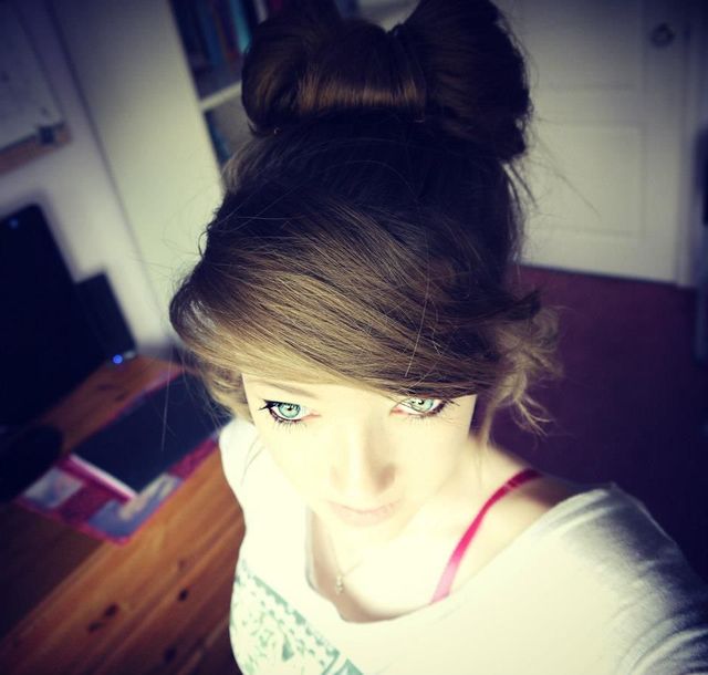 hair bow 