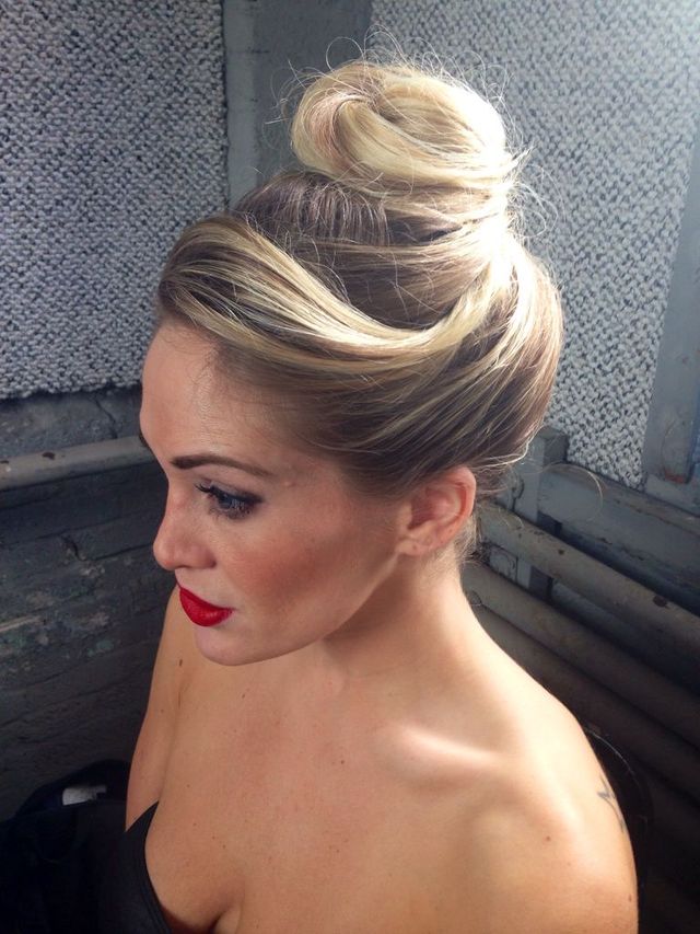hair on model Christine