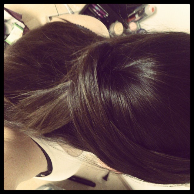 half up-do