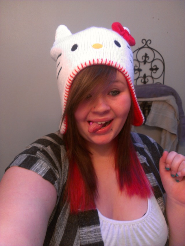 hat styled hair
