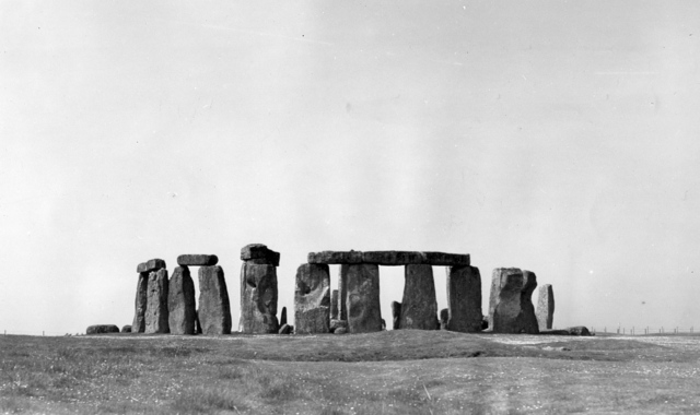 haw18_4_4stonehenge