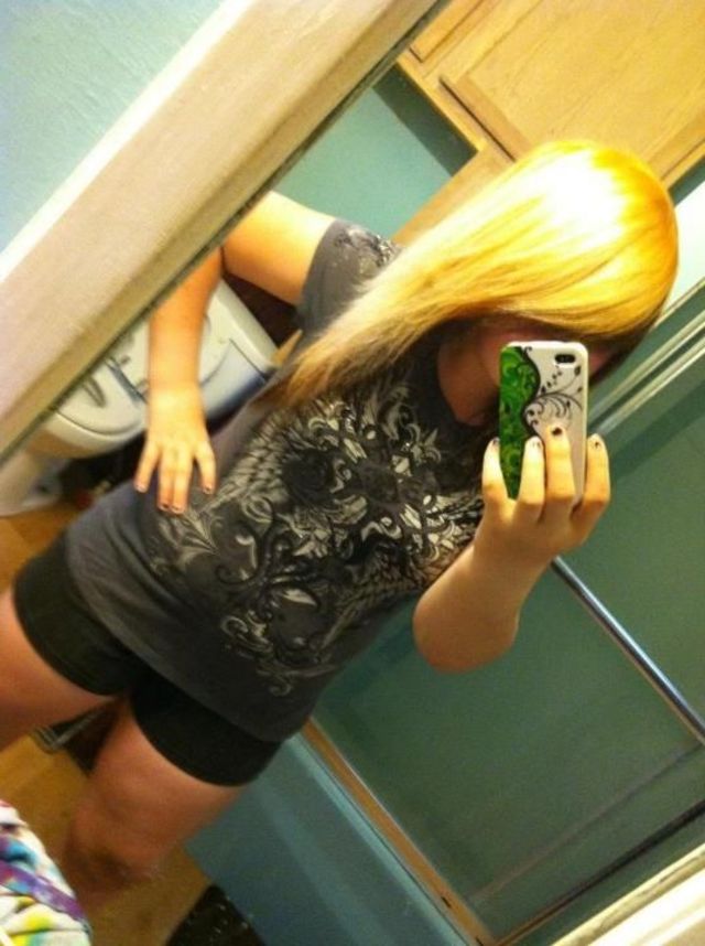 in order to get rainbow I had to bleach.