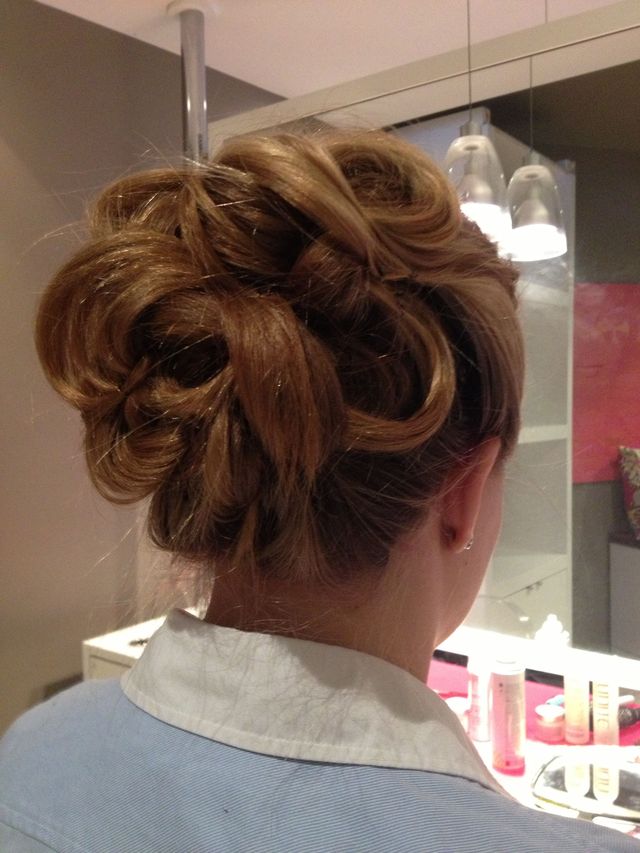 knotted updo