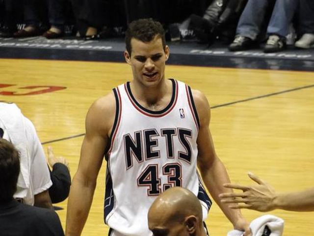 kris-humphries-picture_500x375