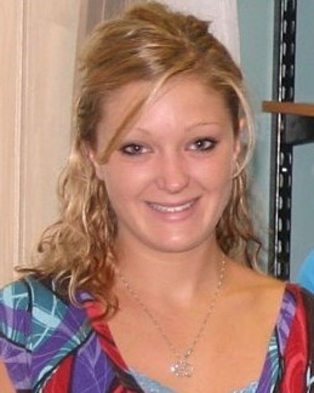 Lindsay, Razor Shoot