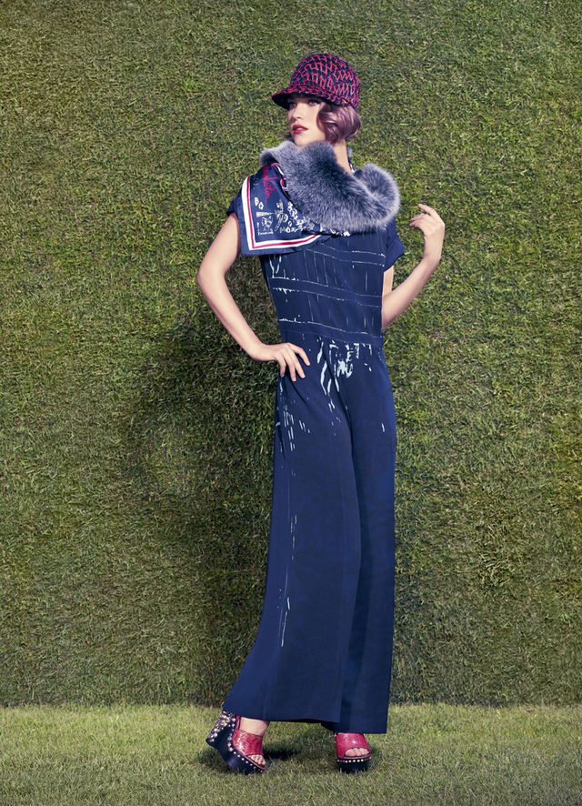 louis-vuitton-resort-2012-runway-031