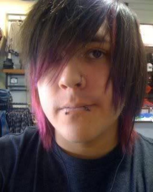 lucky to have a boyfriend that lets me play with colors on him too lol