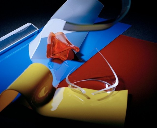 marius-glauer-glass-artwork-600x489