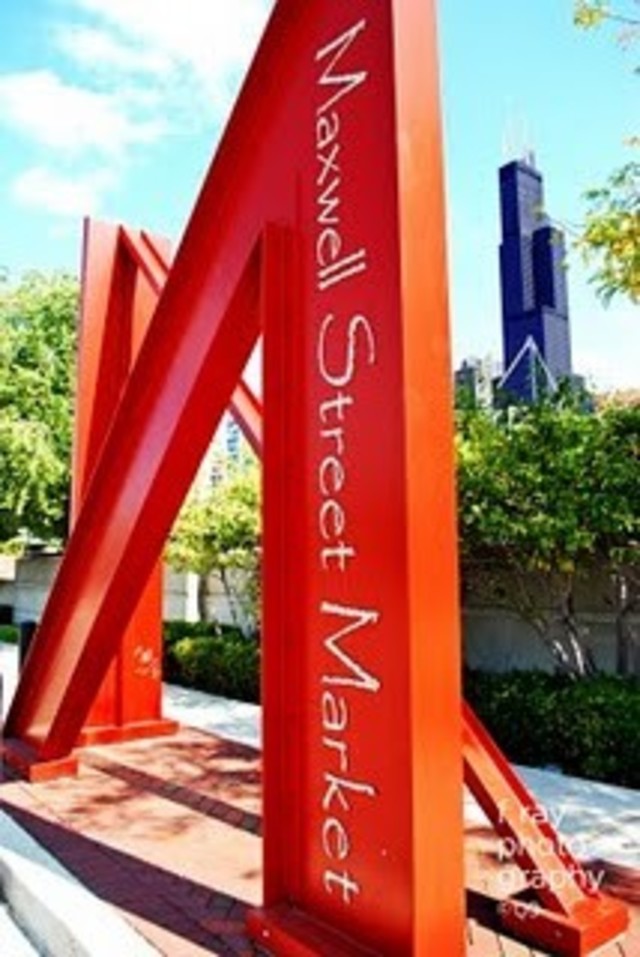 maxwell-street-market-sign_