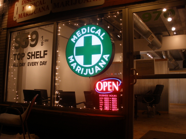 medical-marijuana-photo