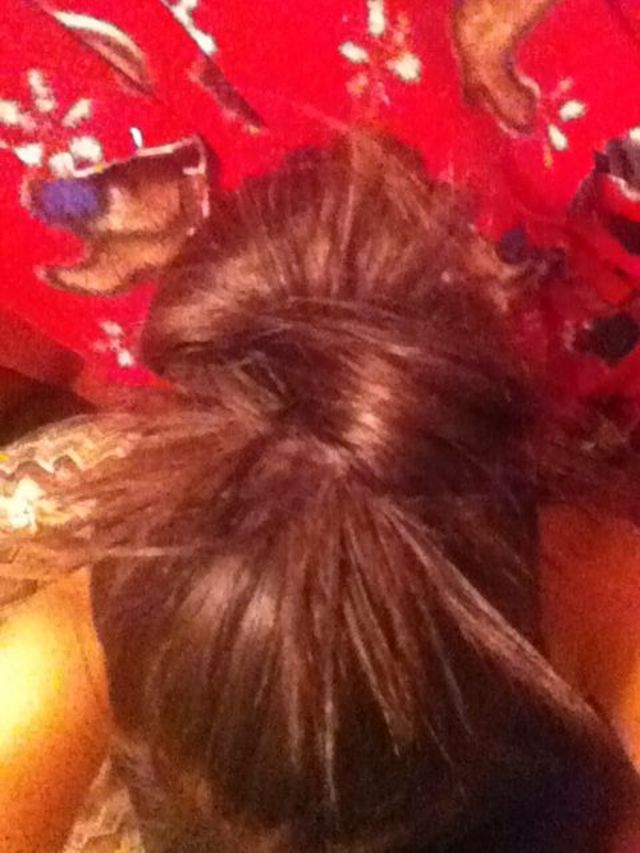 messy bun 
