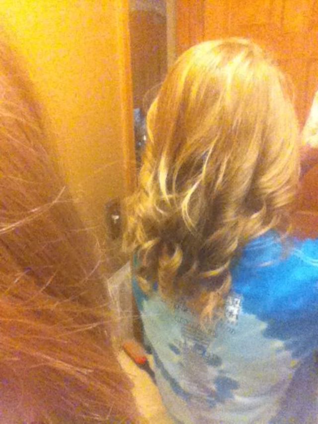 messy curls