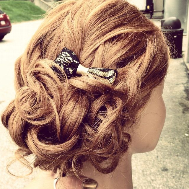 messy updo 