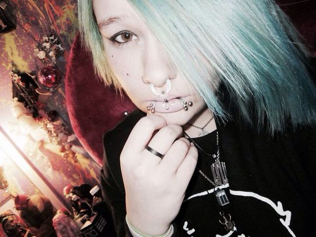 mint hair!