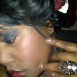 Re sized naja%20profile%20pic2 ava