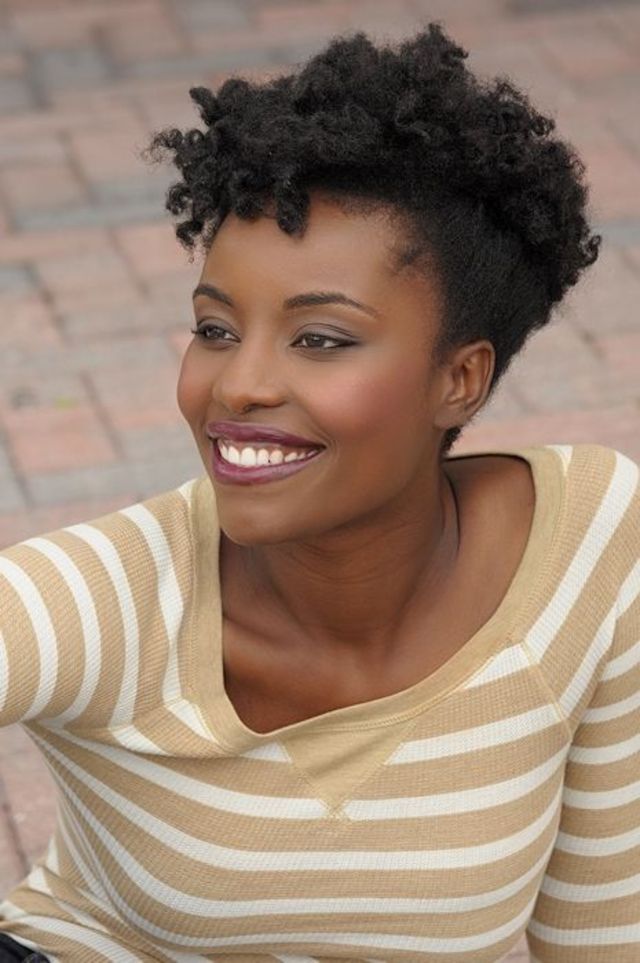 natural hair pin up 